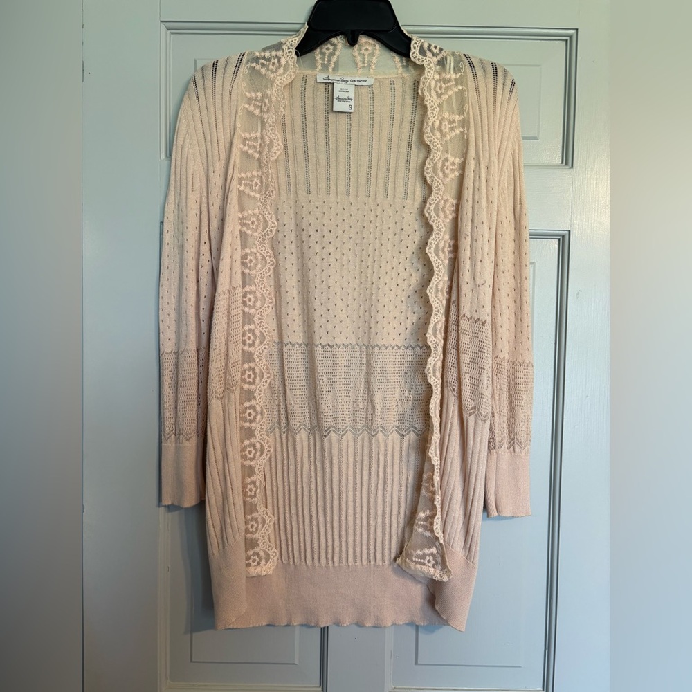 American Rag S Dainty Knit Cream Cardigan with Lace Detail Lightweight